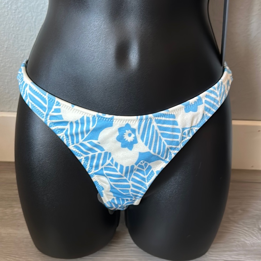 Nata Arizona wild swimsuit top with cheeky bottom set. - Picture 9 of 14